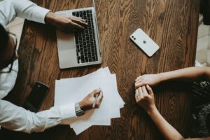 Read more about the article Best AI Legal Tools for a Solo Business in 2026 (What They Can and Can’t Do)