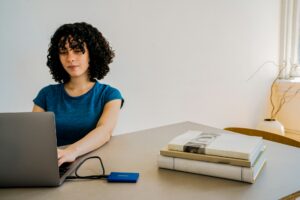 Read more about the article Best AI Writing Tools for Small Business in 2026
