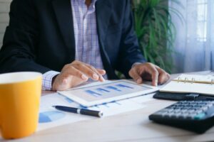 Wave vs QuickBooks Solopreneur: Is Free Bookkeeping Actually Enough?